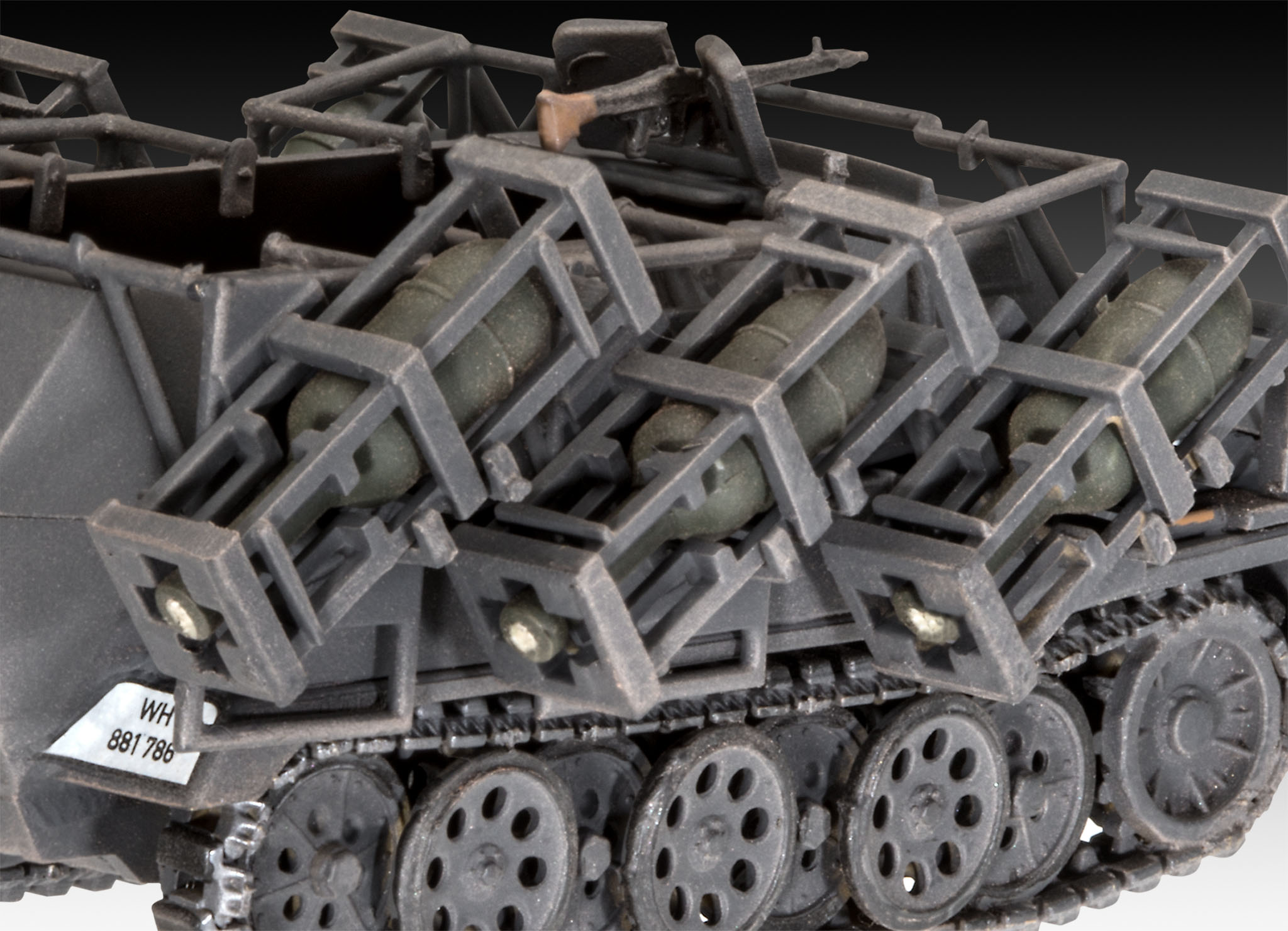 03324RE Германский бронетранспортёр Sd.Kfz. 251/1 Ausf. C + Wurfr. 40 Revell