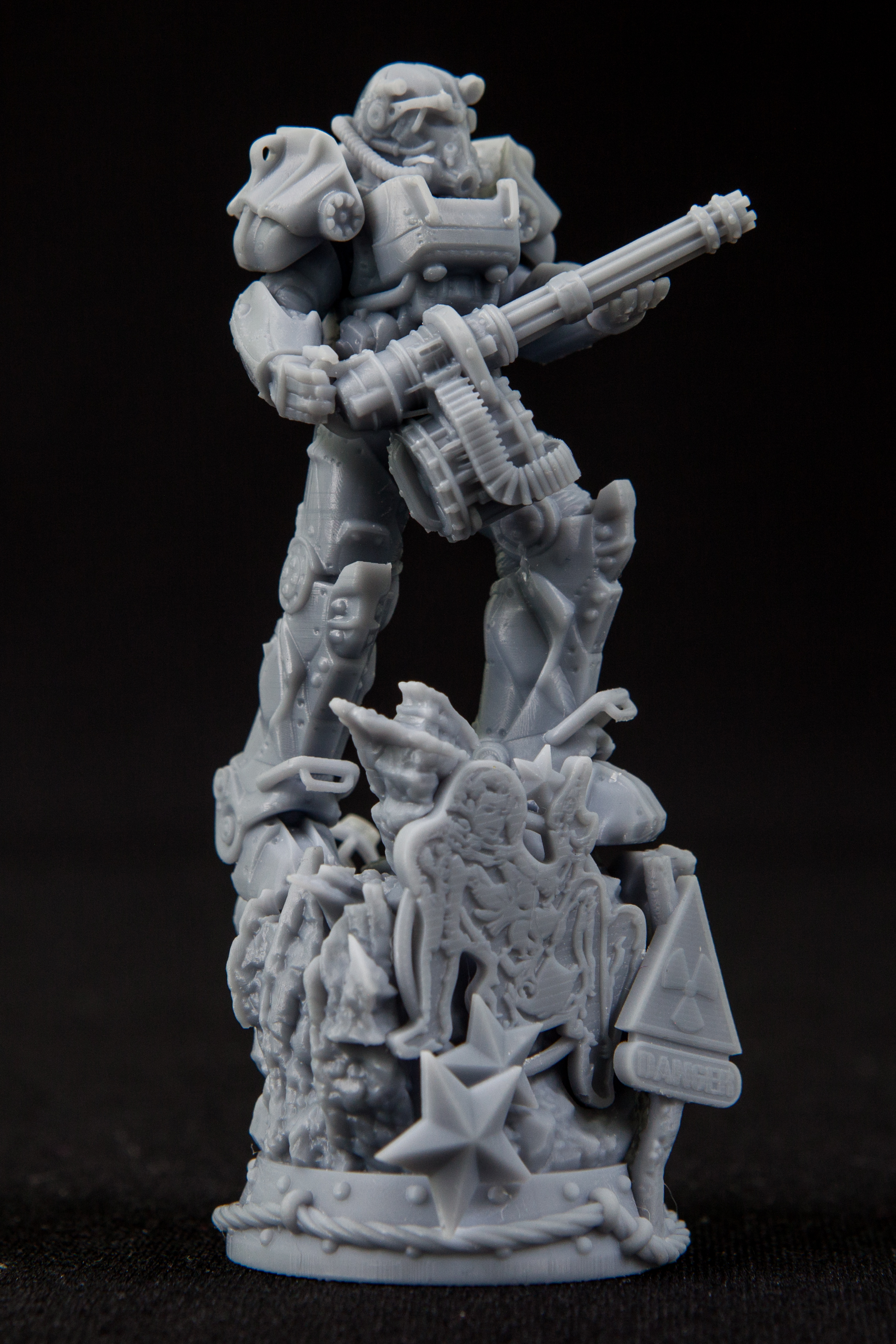 AM35842 Фигура в силовой броне Т-60. Вселенная Fallout Arma Models