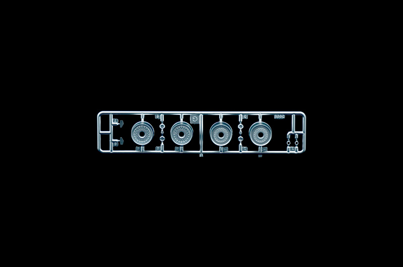 3669ИТ Автомобиль Jaguar XJ 220 RACING Italeri