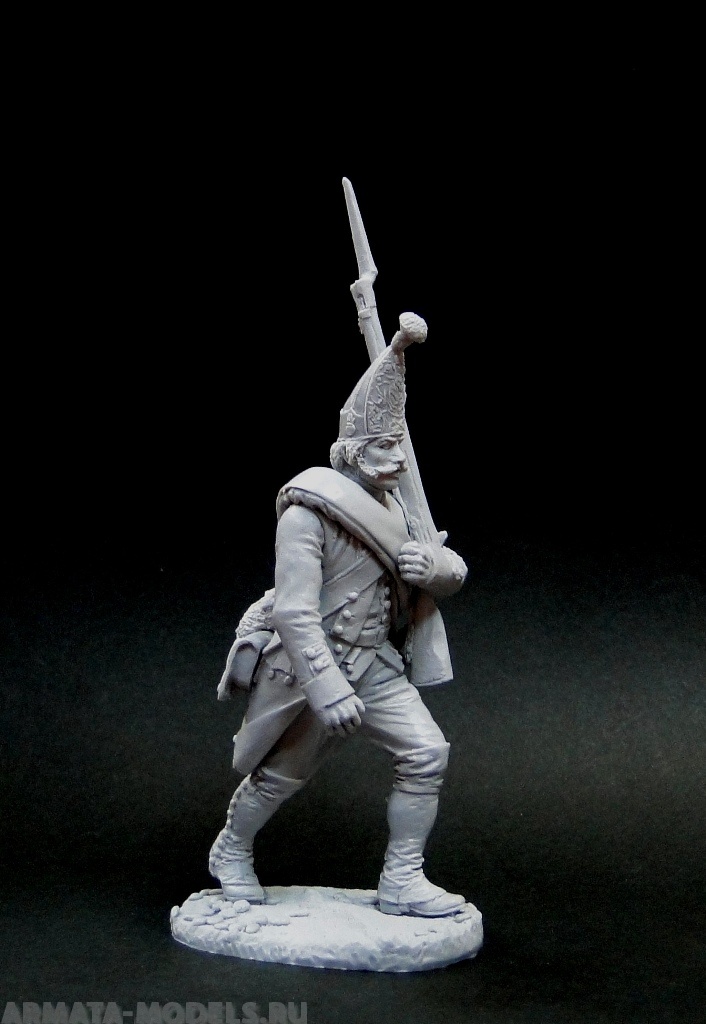 CHM-54222(М). Рядовой гренадерских полков и рот, Россия 1799 г.  54 мм. Материал - белый металл. Chronos Miniatures