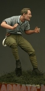 TW54020 Gunner Royal Horse Artillery, Neru 1914 54mm Tommy's War