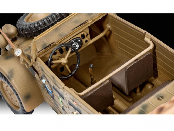 03253 Немецкий автомобиль повышенной проходимости военного назначения belwagen Type 82 Revell