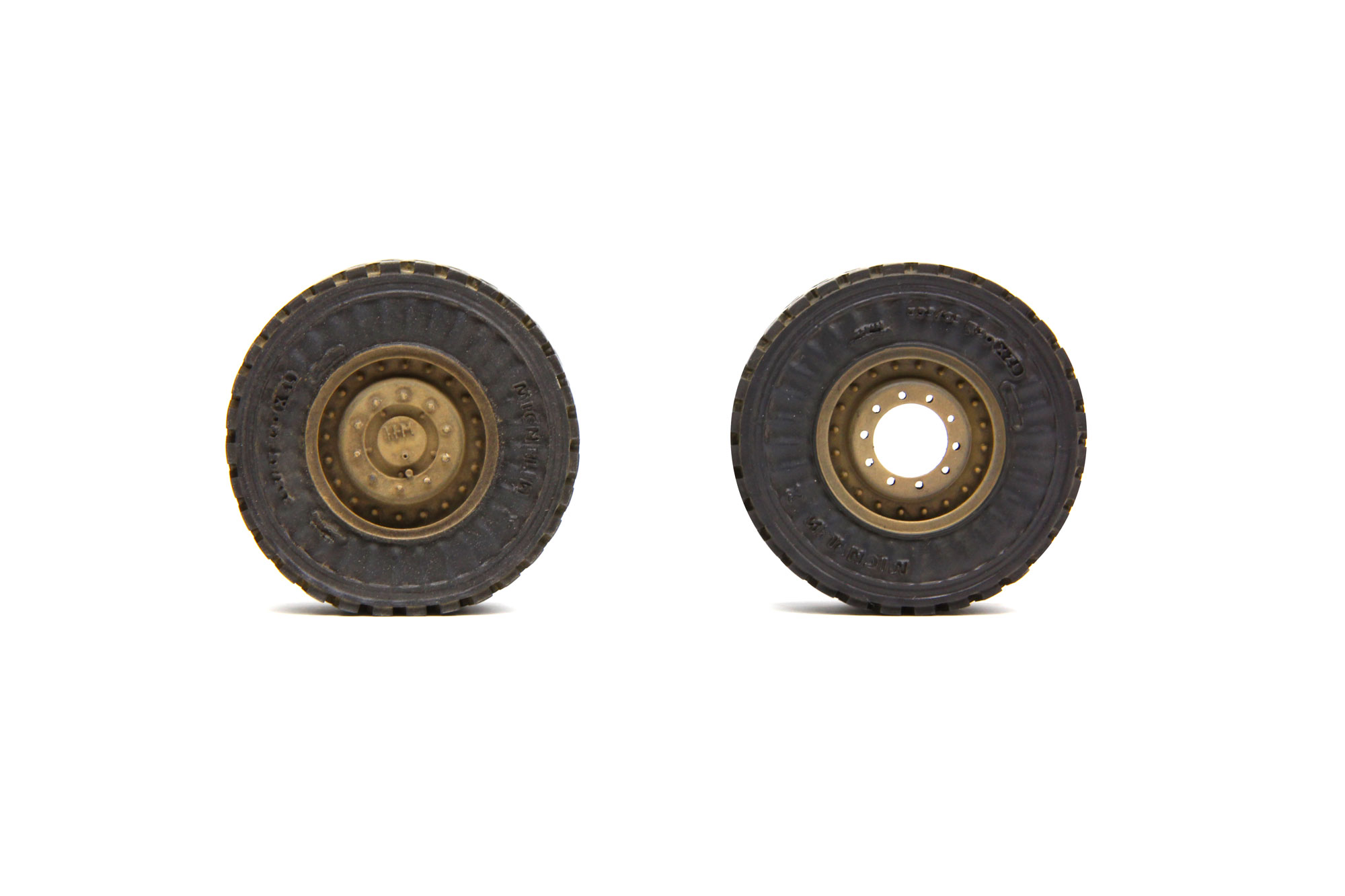 SPS-024  U.S. COUGAR 6x6 MRAP VEHICLE WHEEL SET (RESIN) 1/35 Meng