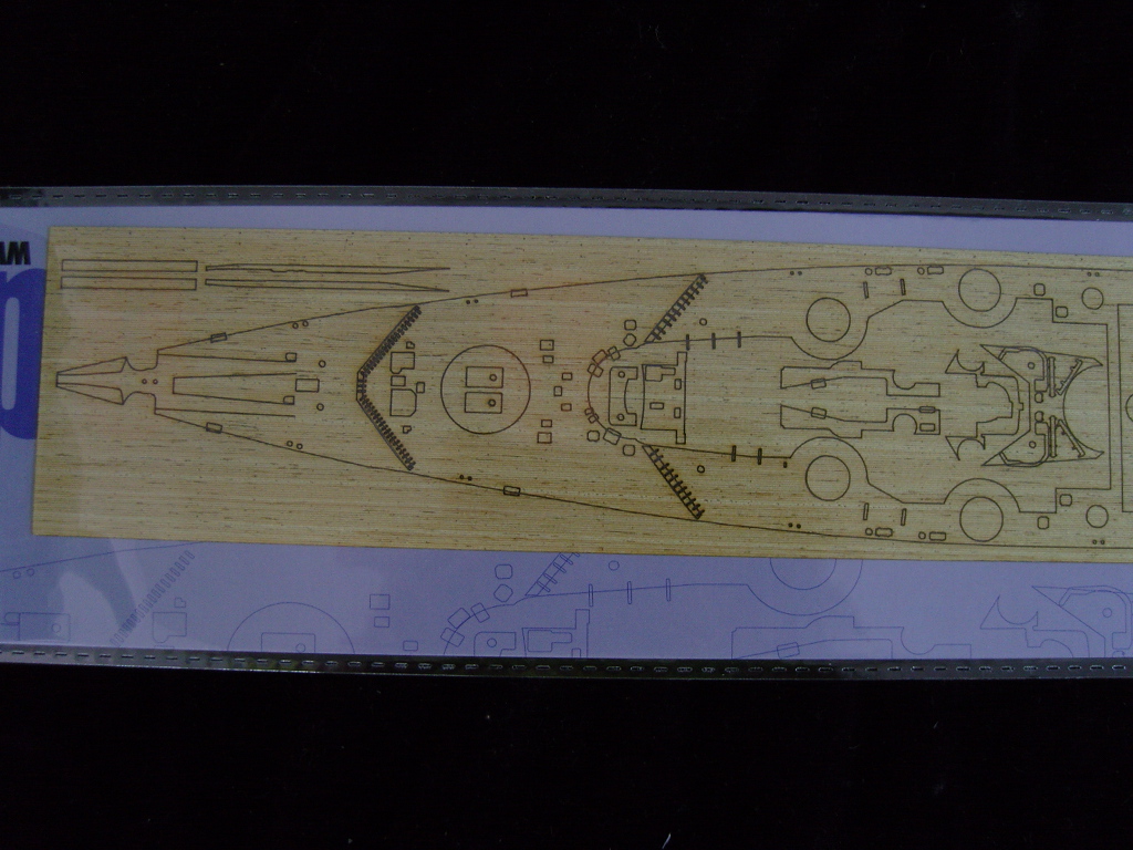 AW20001 Деревянная палуба для DKM Bismarck