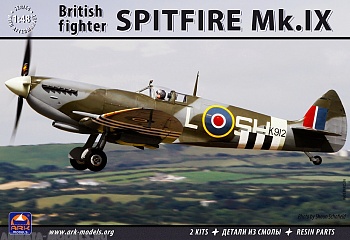 48008 Английский истребитель Супермарин «Спитфайр» Mk.IX